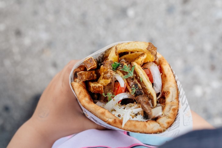 <br />
<b>Notice</b>:  Undefined index: foto_alt in <b>/home/odprtaku/public_html/novice/blog-infinite.php</b> on line <b>124</b><br />
