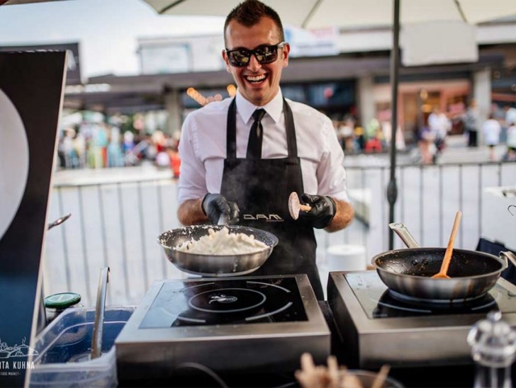 <br />
<b>Notice</b>:  Undefined index: foto_alt in <b>/home/odprtaku/public_html/novice/blog-infinite.php</b> on line <b>124</b><br />
