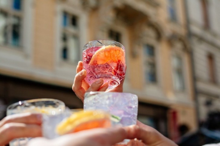 <br />
<b>Notice</b>: Undefined index: foto_alt in <b>/home/odprtaku/public_html/novice/blog-infinite.php</b> on line <b>124</b><br />