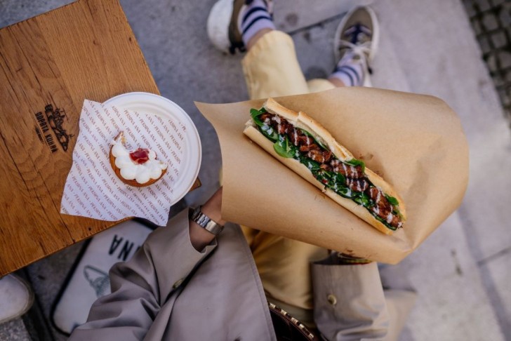 <br />
<b>Notice</b>: Undefined index: foto_alt in <b>/home/odprtaku/public_html/novice/blog-infinite.php</b> on line <b>124</b><br />