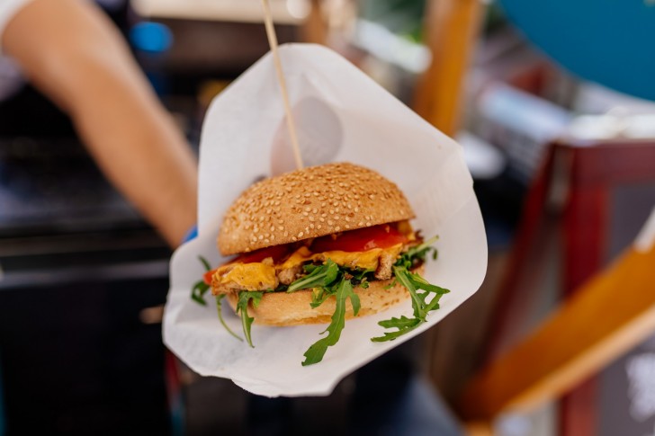 <br />
<b>Notice</b>: Undefined index: foto_alt in <b>/home/odprtaku/public_html/novice/blog-infinite.php</b> on line <b>124</b><br />