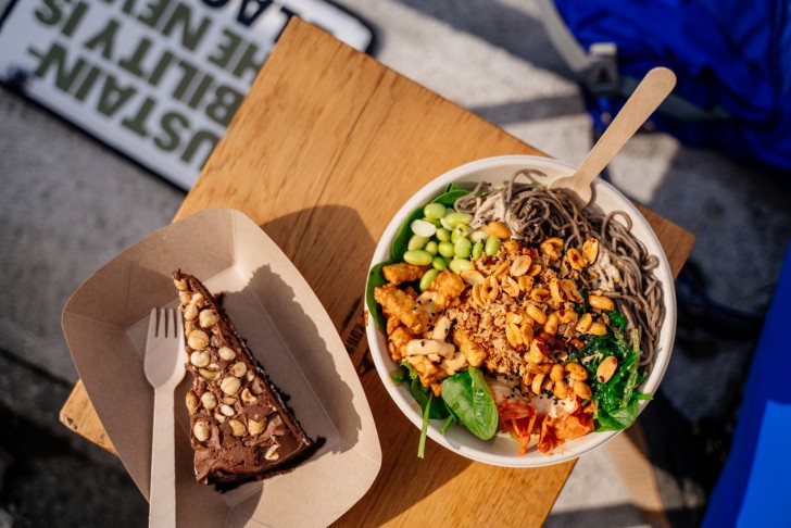 <br />
<b>Notice</b>:  Undefined index: foto_alt in <b>/home/odprtaku/public_html/novice/blog-infinite.php</b> on line <b>124</b><br />
