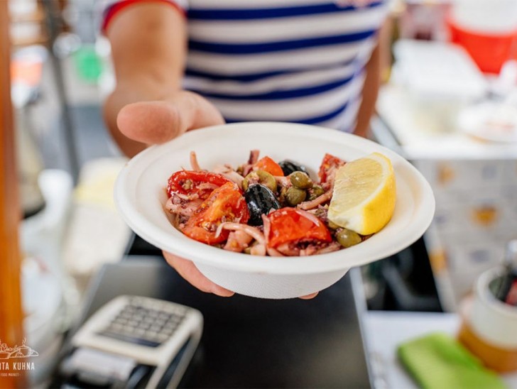 <br />
<b>Notice</b>:  Undefined index: foto_alt in <b>/home/odprtaku/public_html/novice/blog-infinite.php</b> on line <b>124</b><br />
